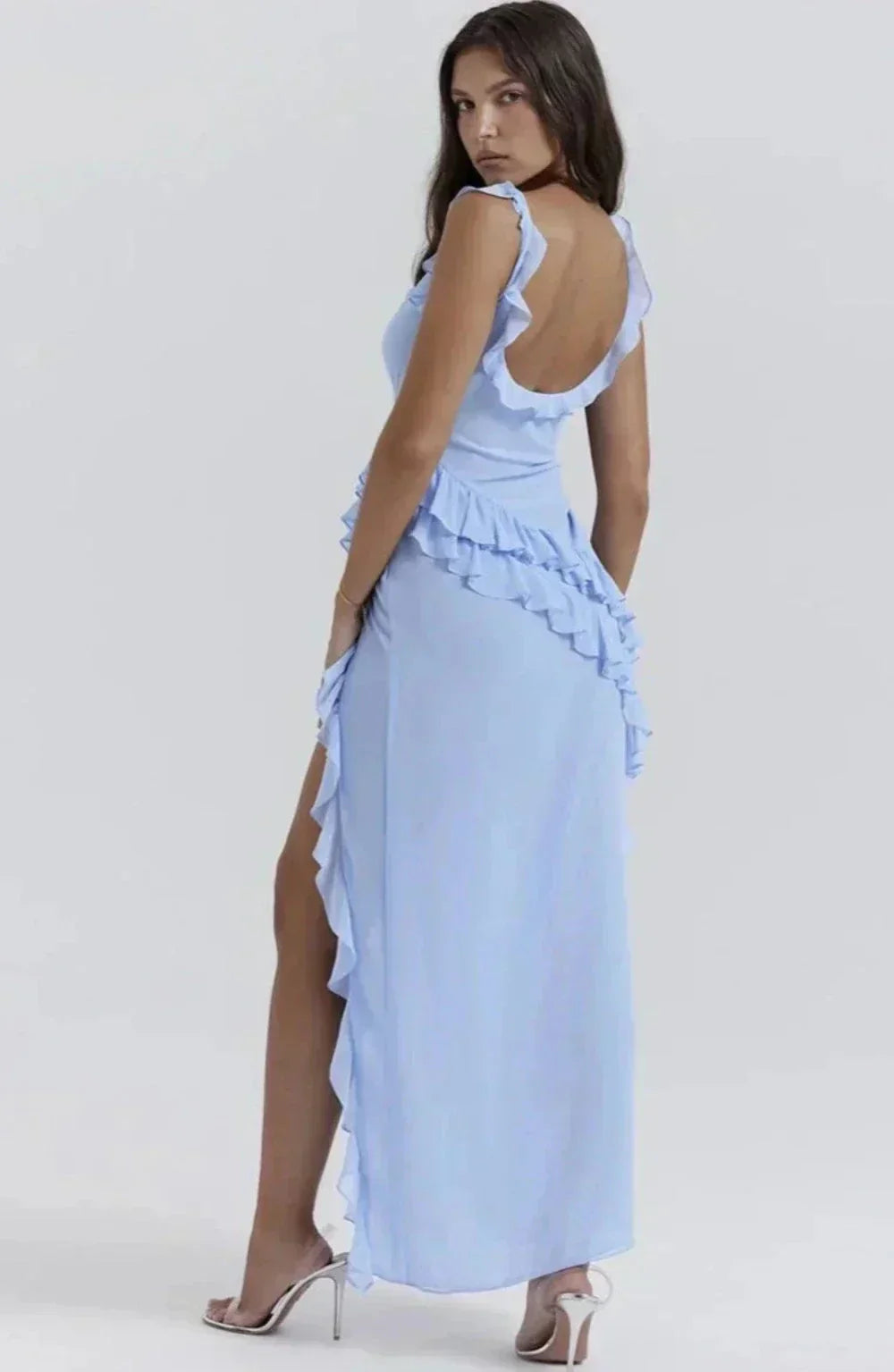 Laurent| Elegante vestido con piernas abiertas