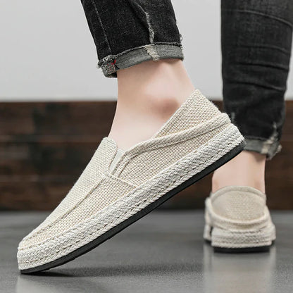 Zapatos elegantes sin cordones: mocasines de verano