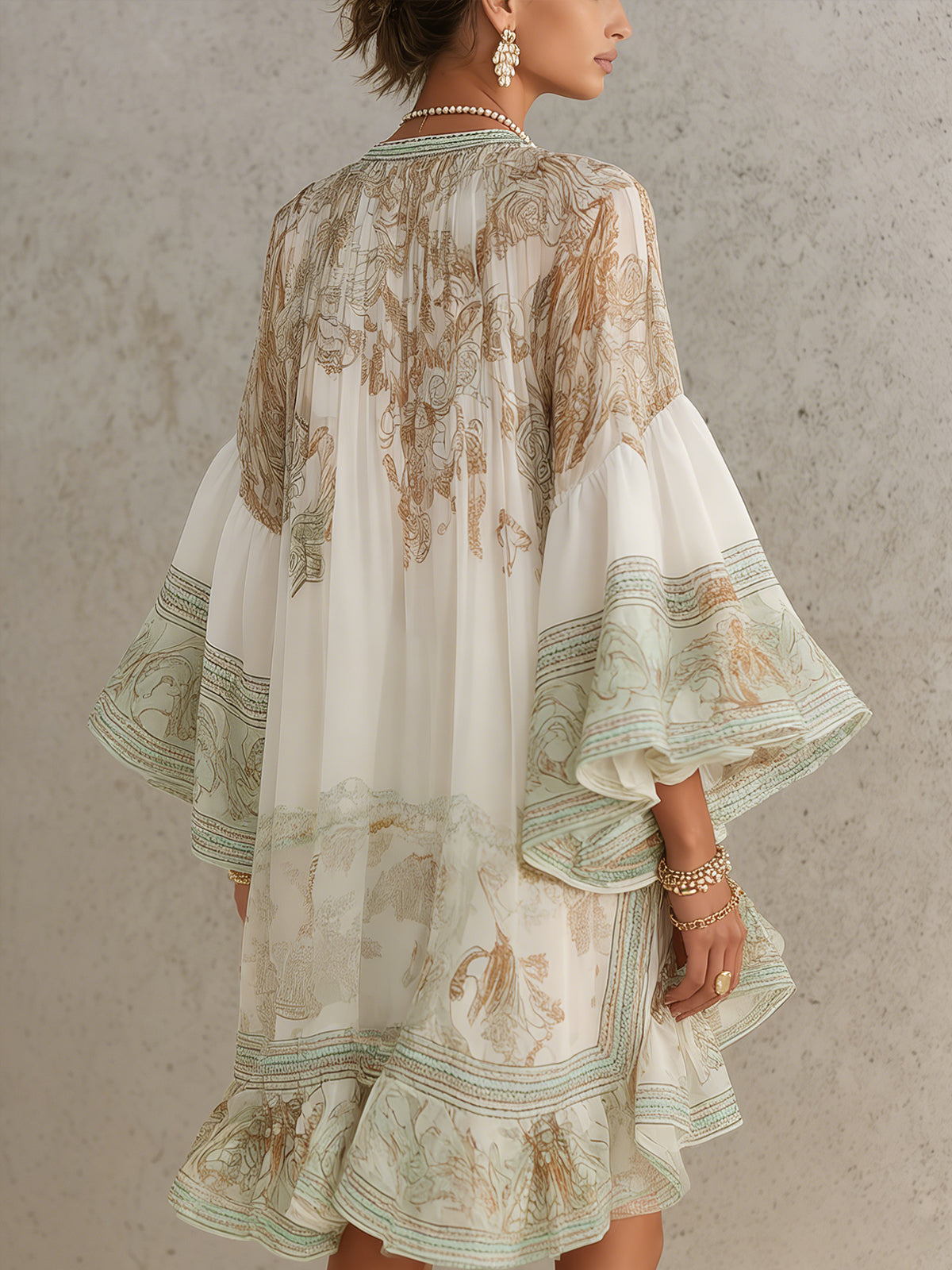 Laurent | Minivestido de gasa con mangas de volante y bajo rayado verde