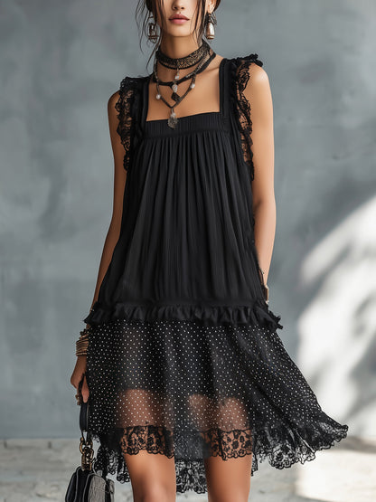 Laurent | Minivestido de topos con volantes y cenefa de encaje negro