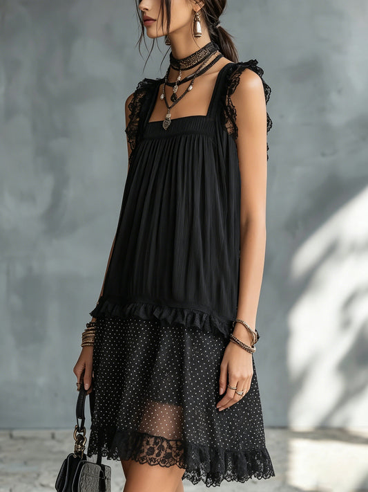 Laurent | Minivestido de topos con volantes y cenefa de encaje negro