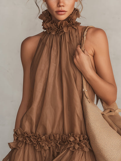 Laurent | Minivestido de gasa marrón sin mangas con cuello halter y volantes