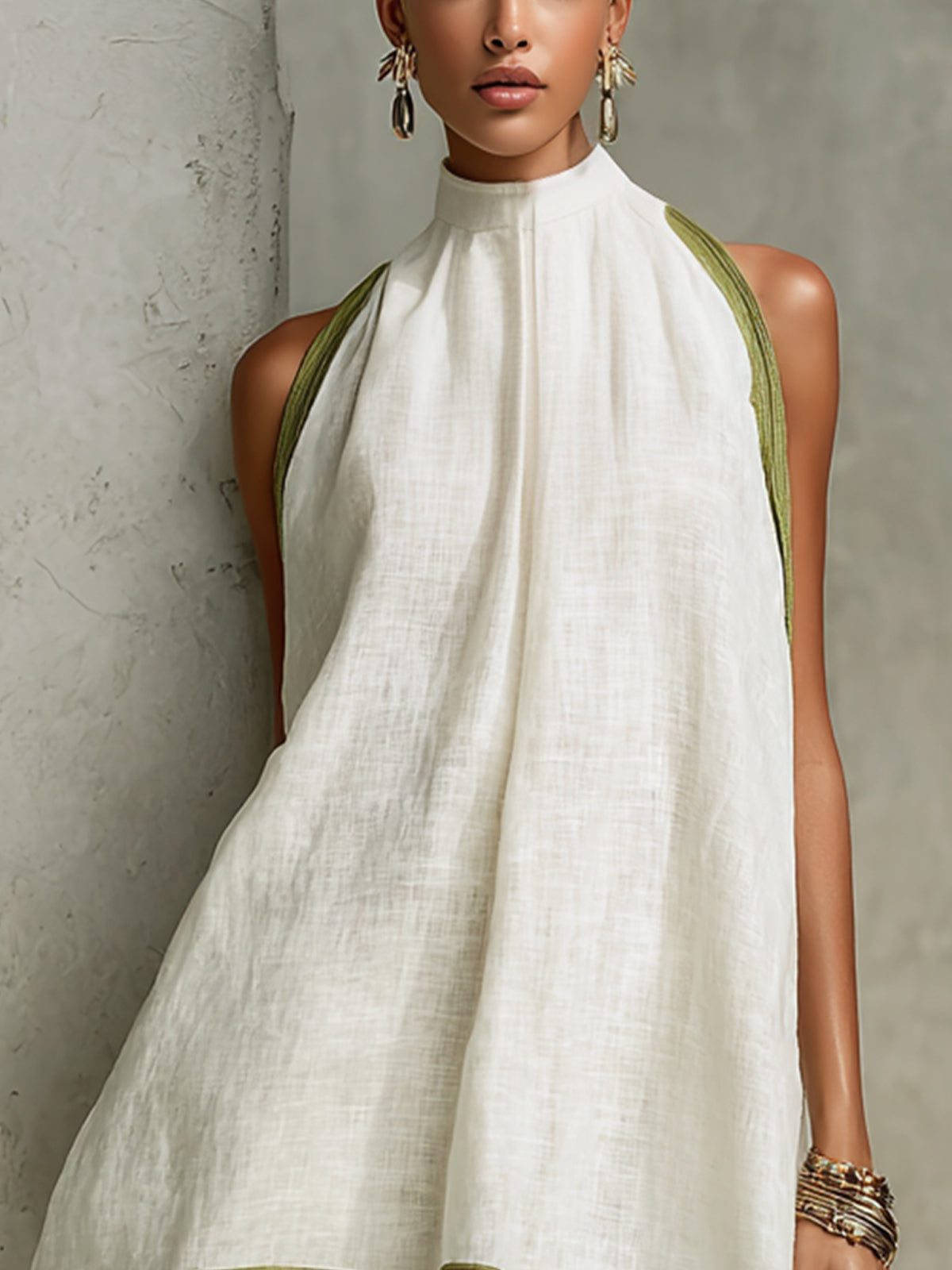 Laurent | Minivestido trapecio sin mangas blanco y verde oliva con flores