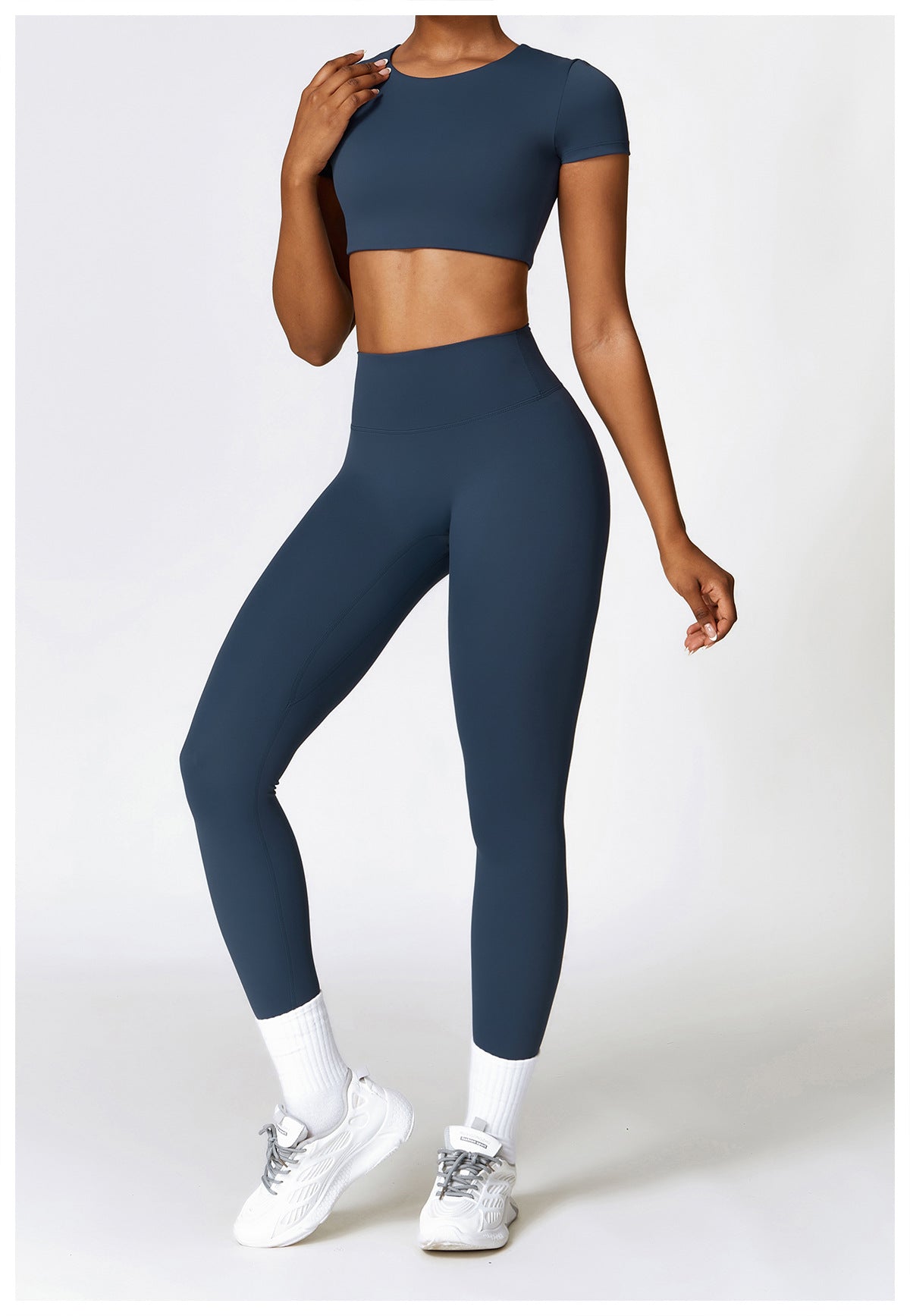 Laurent | Conjunto de camiseta y leggings