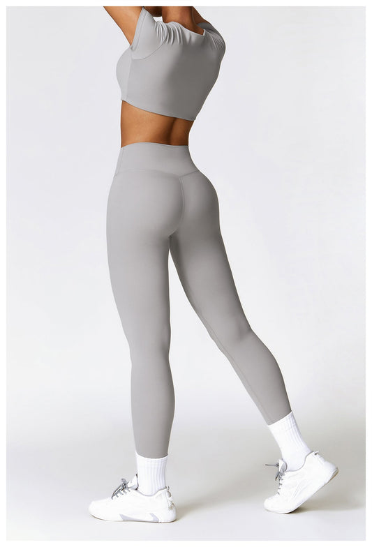 Laurent | Conjunto de camiseta y leggings